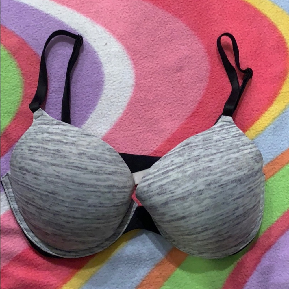 Pink VS Bra